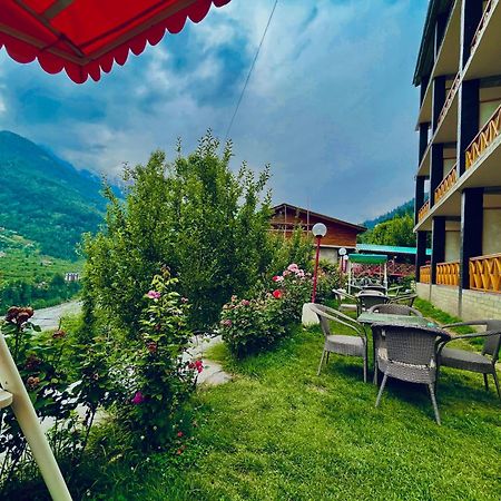 The Kempty Osasis - A Boutique Resort With Scenic Mountain View In Мусори Екстериор снимка