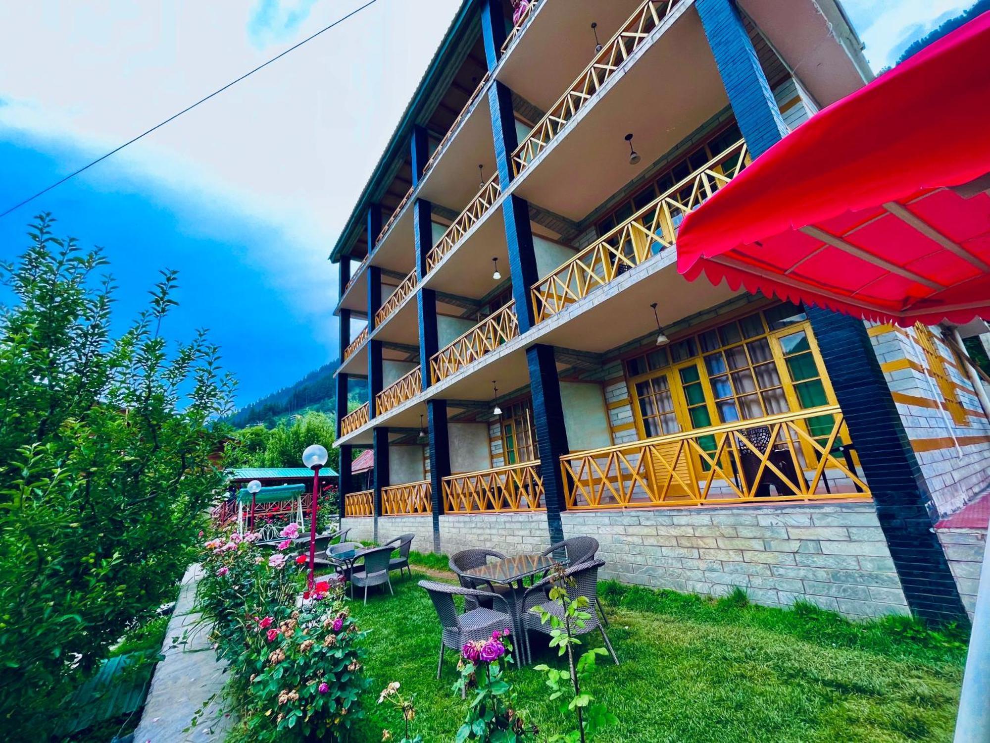 The Kempty Osasis - A Boutique Resort With Scenic Mountain View In Мусори Екстериор снимка