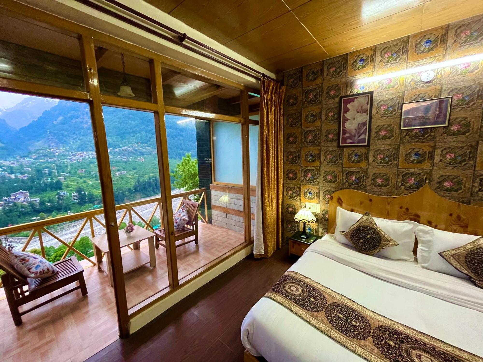 The Kempty Osasis - A Boutique Resort With Scenic Mountain View In Мусори Екстериор снимка