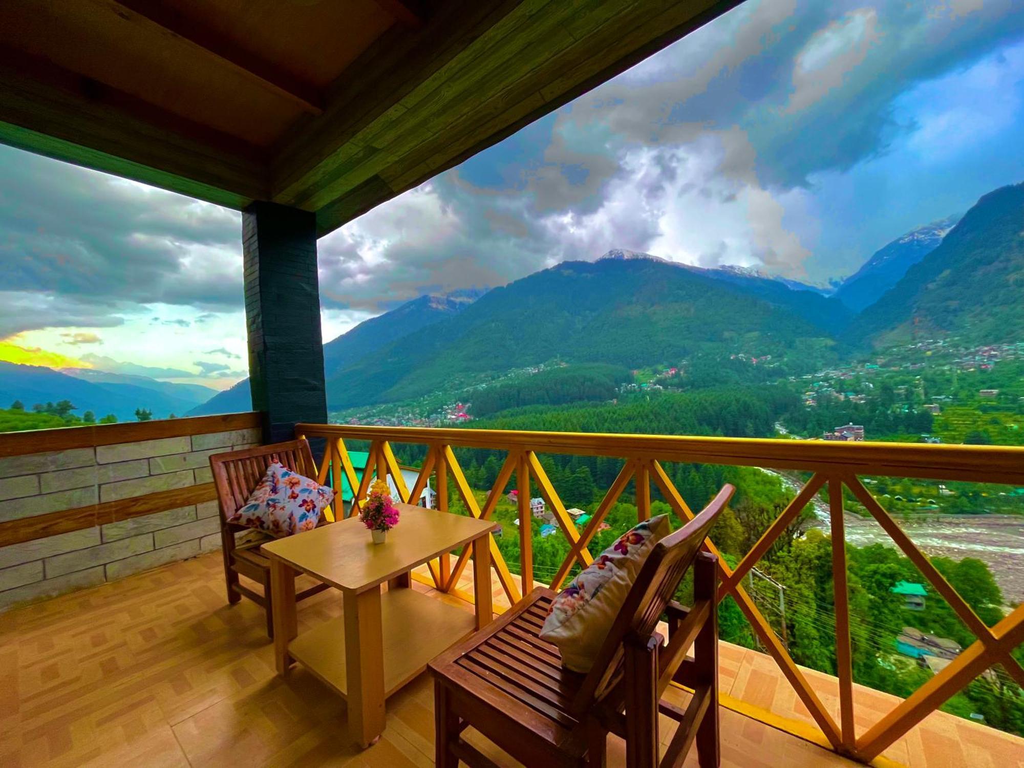The Kempty Osasis - A Boutique Resort With Scenic Mountain View In Мусори Екстериор снимка